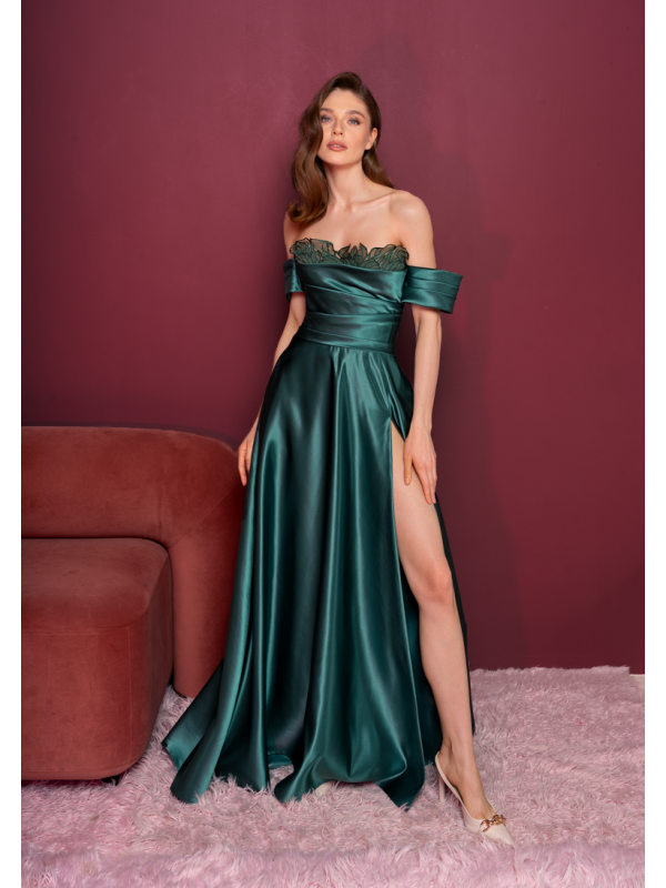 Вечернее платье из коллекции Glamour
