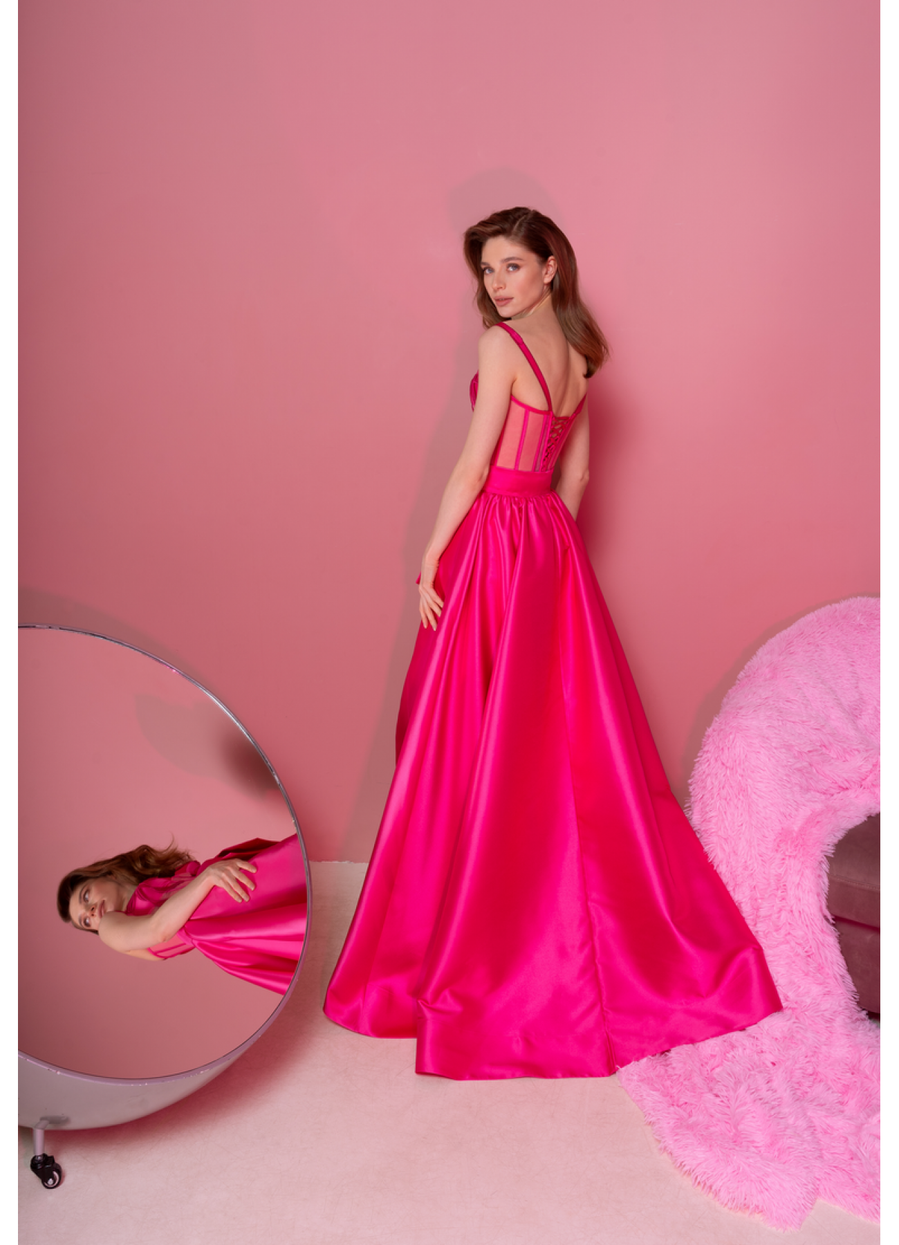 Вечернее платье из коллекции Glamour