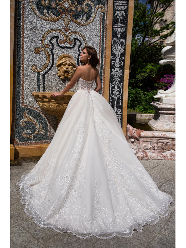 Lussano Bridal