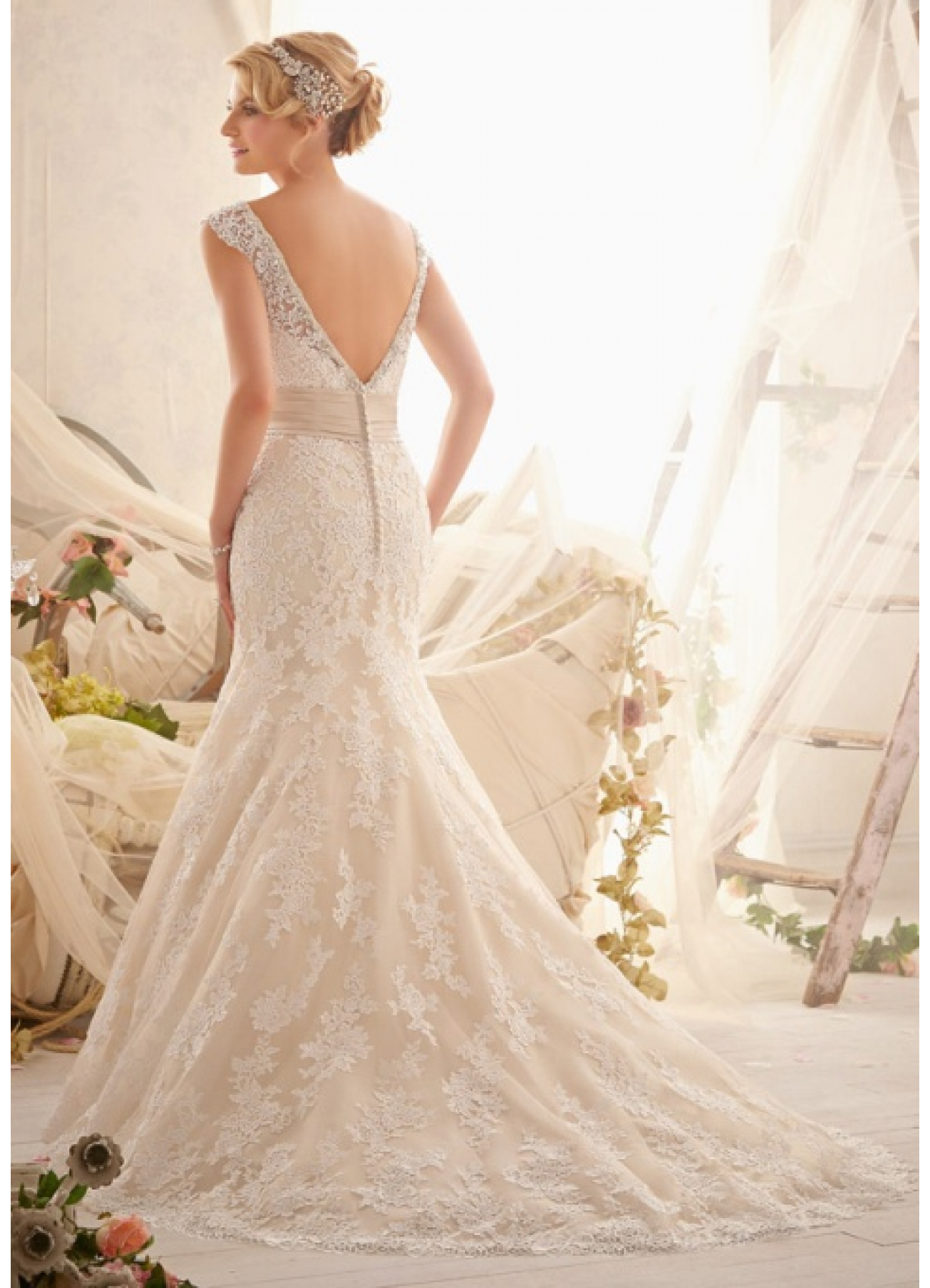 Mori Lee