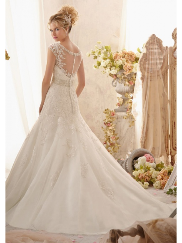 Mori Lee