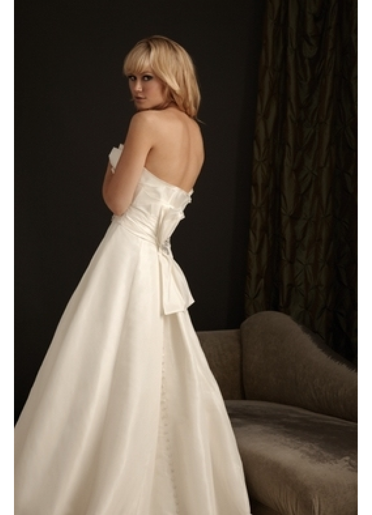 Allure Romance 2414