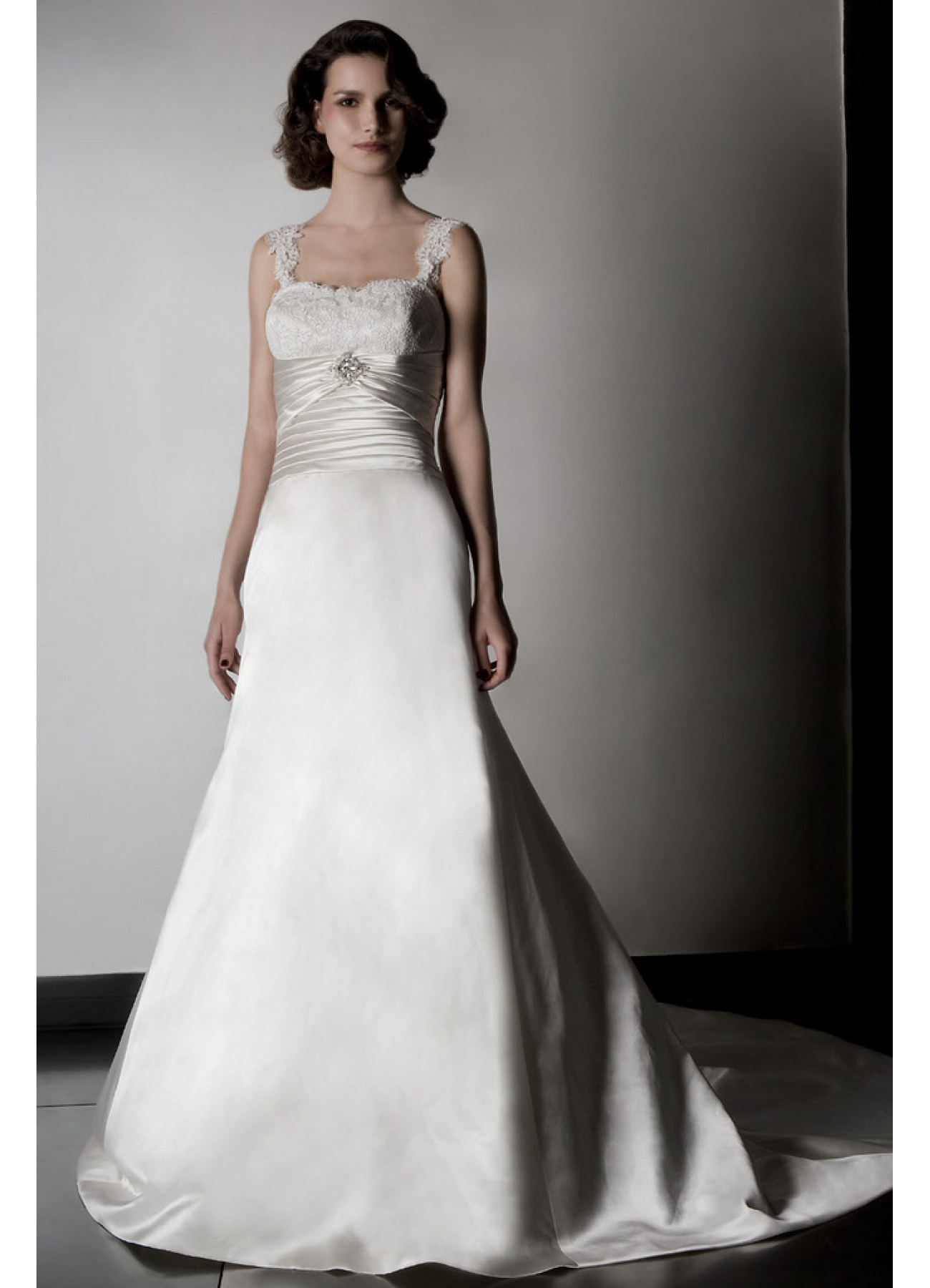 Pattis Bridal Fiona
